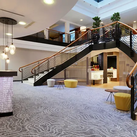 Szálloda Marriott 5*