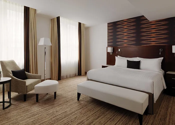 Marriott Hotel 5*